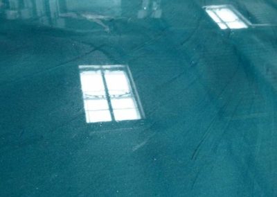 Sol en résine epoxy bleu