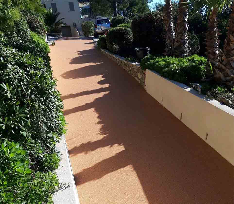 allée en résine drainante